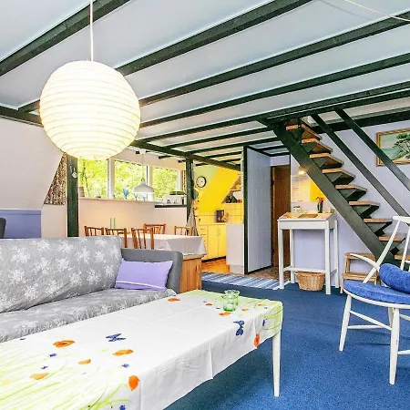 Four-bedroom Holiday In Nexo 17 * Nykobing Mors